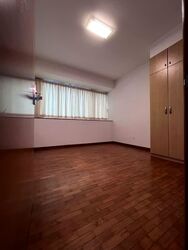 Queens (D3), Condominium #560739421